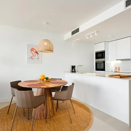 아파트 Pure South 2441 Sea View 마닐바