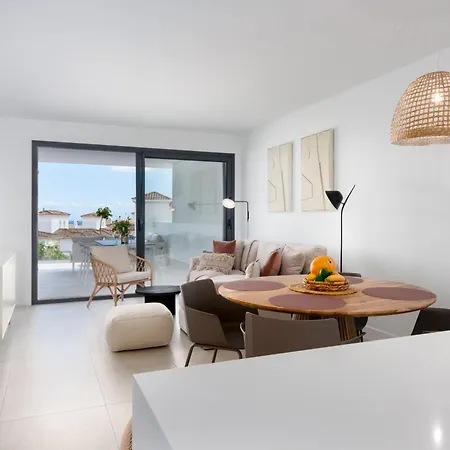 아파트 Pure South 2441 Sea View